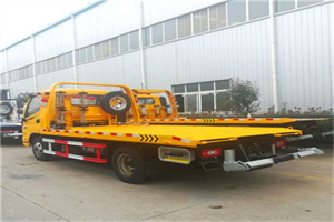 云龙区附近拖车救援搭电